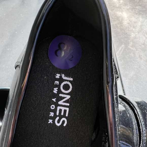 Jones NewYork brand new tassel patent leather loafers size 8.5 - Picture 5 of 5